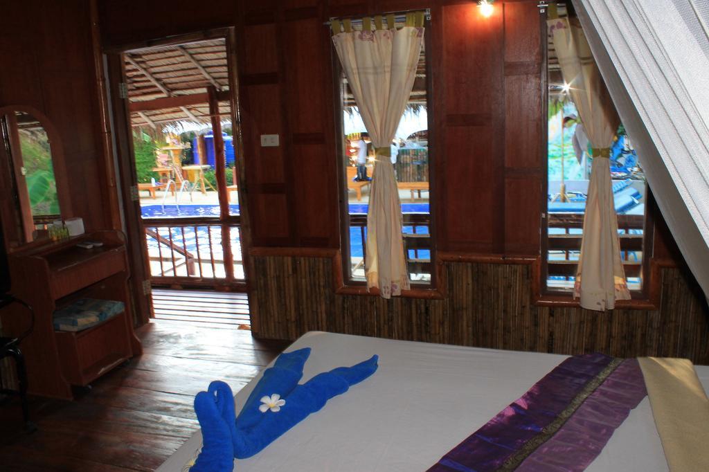Bamboo Mountain View Phi Phi Resort Pokoj fotografie